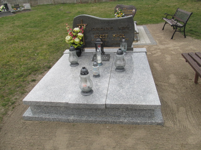 Grób Marianna Król