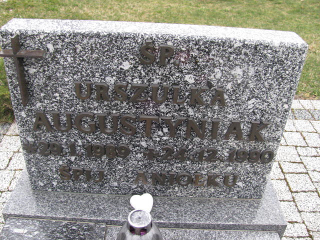 Urszula Augustyniak 1989 Słupca Koszuty Małe - Grobonet - Wyszukiwarka osób pochowanych